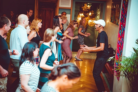 Salsanena Wien - Professionelle Tanz-Workshops für Anfänger, Fortgeschrittene und Profis - Crash Workshops Salsanena Wien - Professionelle Tanz-Workshops für Anfänger, Fortgeschrittene und Profis - Crash Workshops